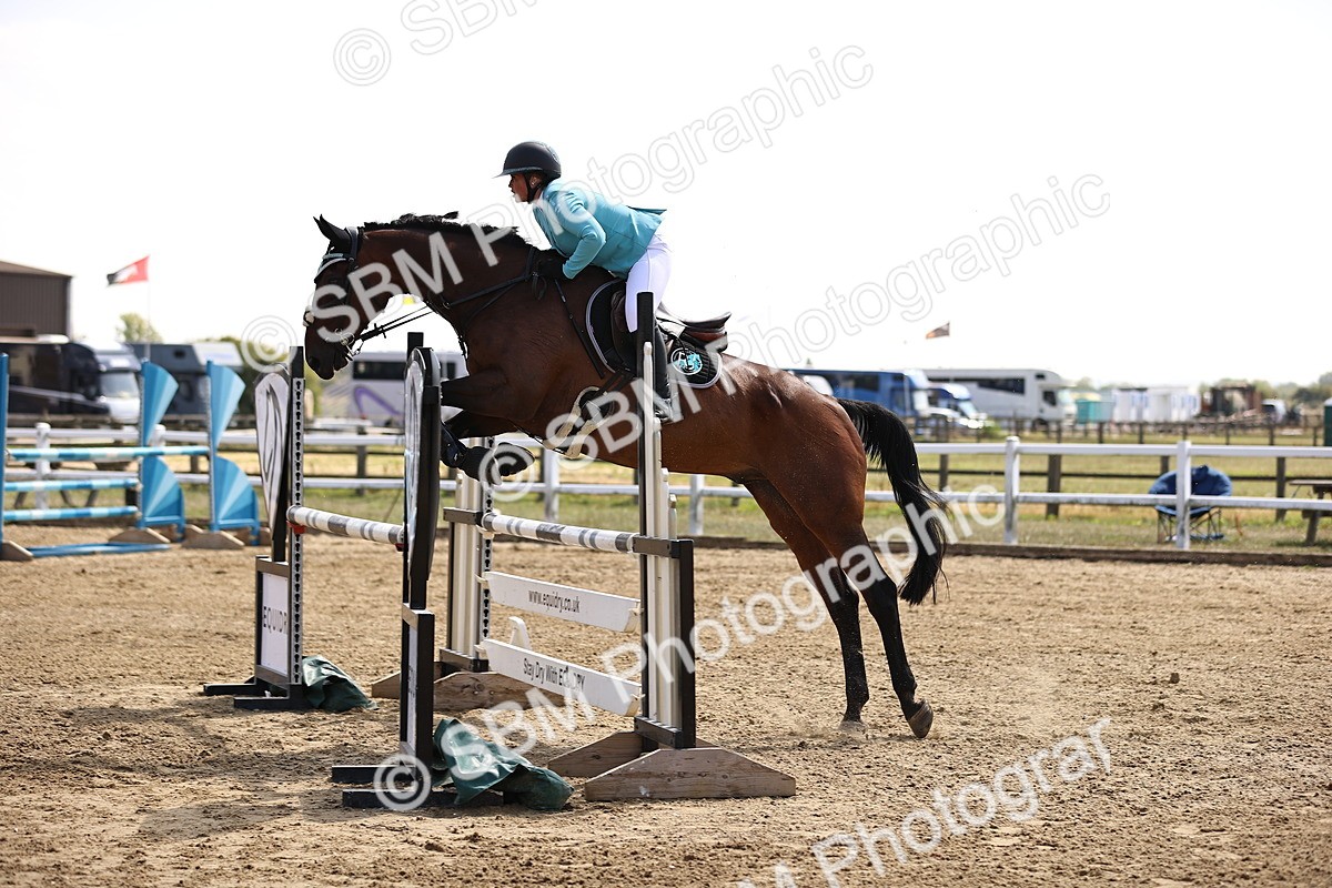 SBM_006755 - Class 12 - Amateur Championship Qualifier 1.05m