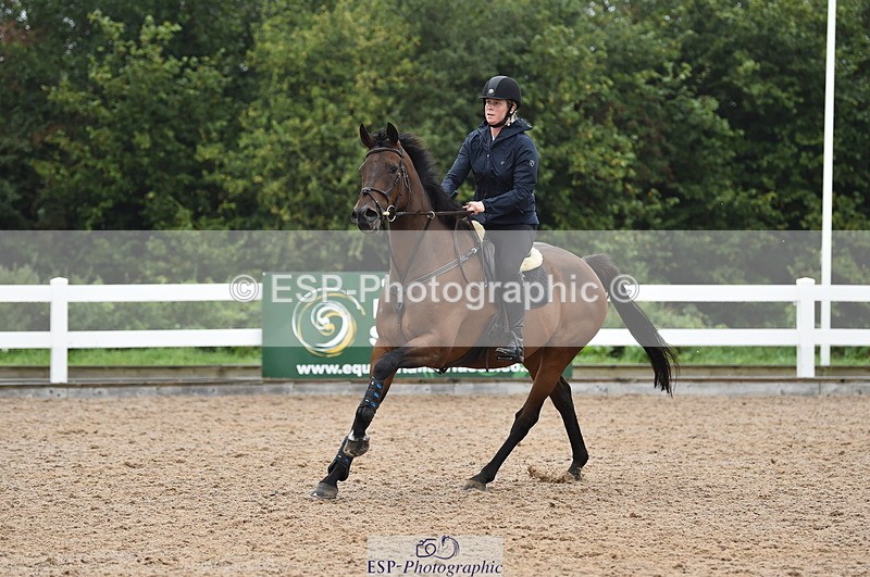 220829A-162658-00233 - 70cm Classes 3a 3b & 4