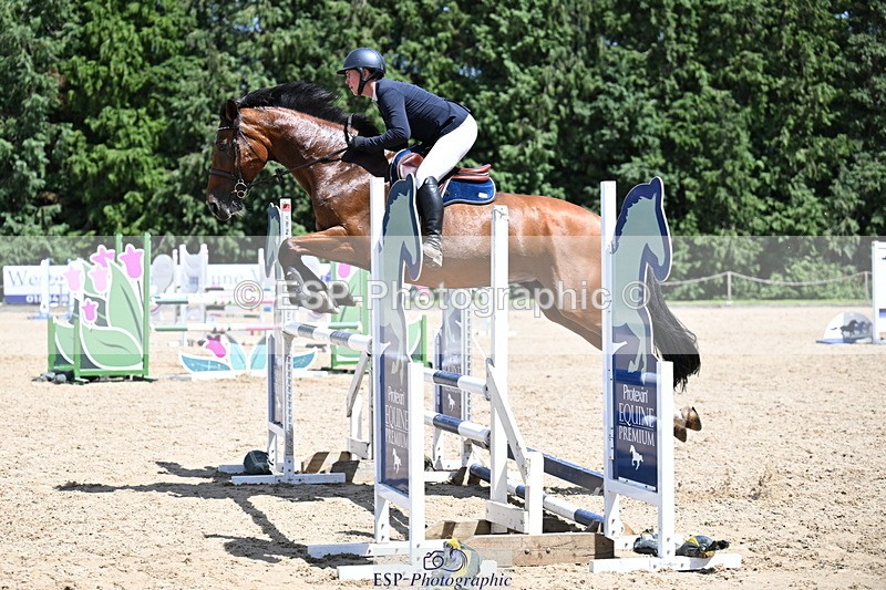 260705A-143206-20388 - Cls 52 Snr 1m 05 GP Jump Off