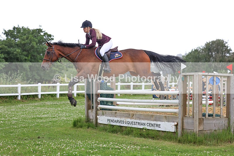 3E7A4083 - Class 6: Hawkins Motors Senior 1.00m Derby