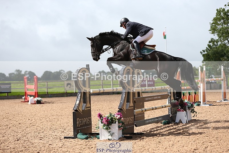 230812A-121149-08651 - Cls 32 Foxhunter