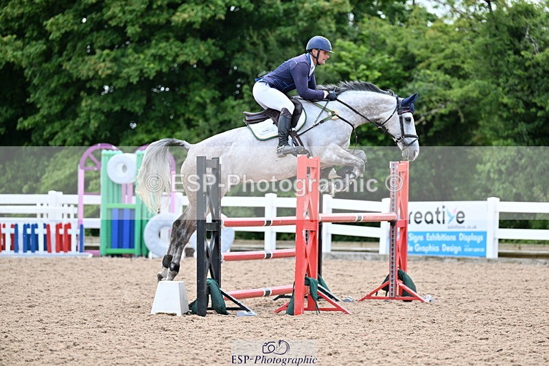 240605A-132959-00562 - Cls 3 Snr 1.05m Open