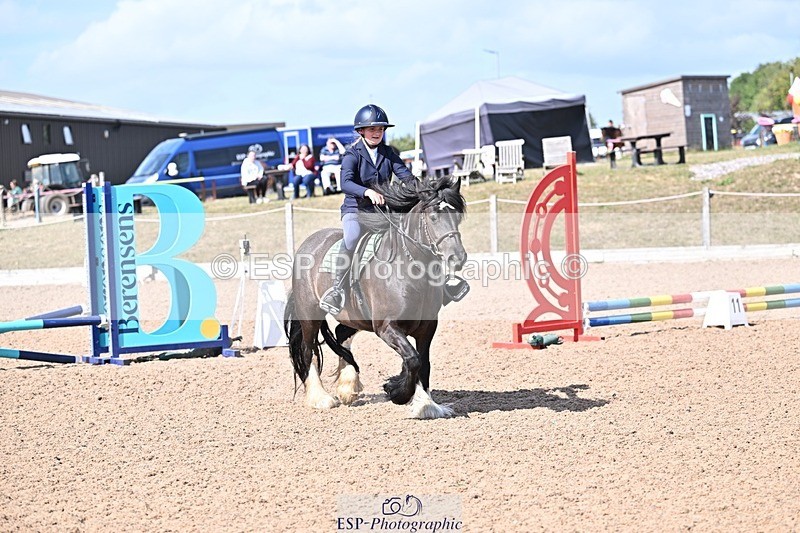 250826-145220-00041 - Clear Round and 60cm