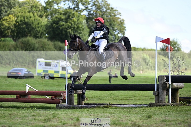 240811A-110419-01314 - 009-