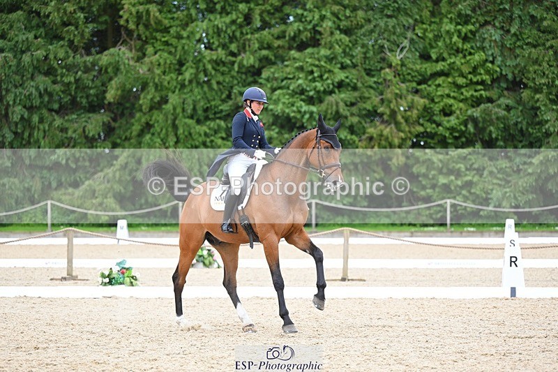 240524-114216-08992 - 520-LONDON_52-Laura_Collett