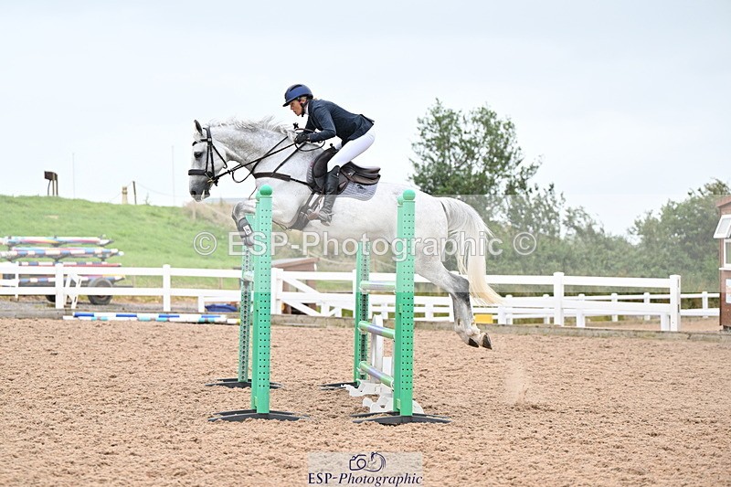 240703A-132012-00455 - Cls 05 Snr Fox & 1.20 Open