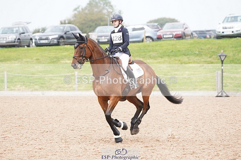 240901A-124616-07567 - 428-Nellie.Smith-ROLL.THE.DICE