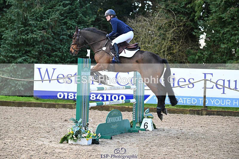 241025-095140-05206 - 108-Xanthe.Baylis-MONBEG.BY.MAGIC
