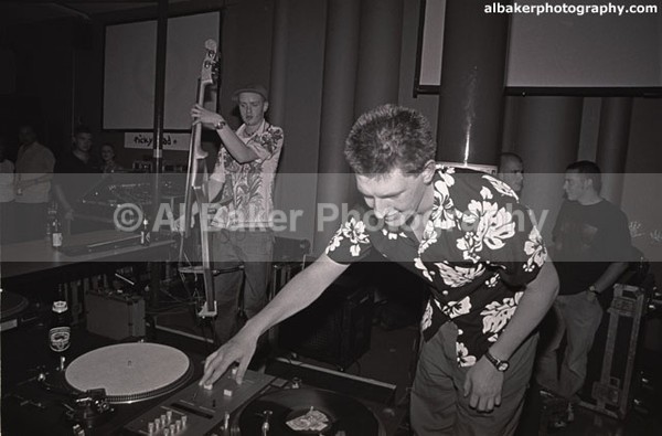 25 fingathing - Counter Culture @ Contact Futuresonic 10.06.00