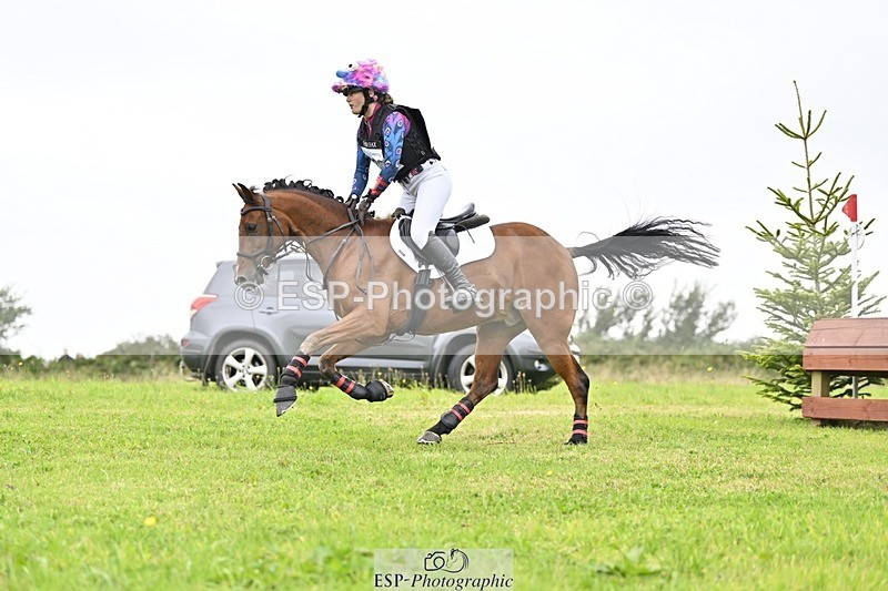 240831A-144912-04354 - 282-Tichy.Sanders-UBERTON.VAN.HET.DALHOF