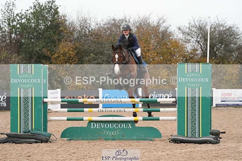 251109-104352-03444 - Cls 19 Snr 1.05m Open