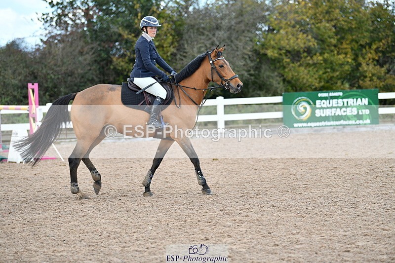231110A-143008-00771 - Cls 6 Foxhunter & 1.20m Open