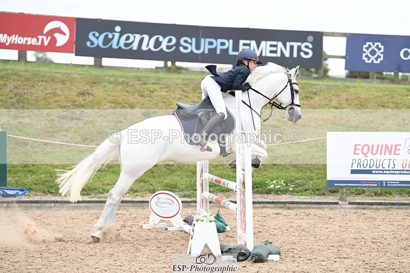 250807-104518-00312 - 80cm Round 1