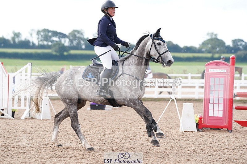 240915A-102600-09068 - Cls 32 Snr Discovery and 1m Open