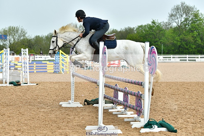 230514A-104239-02308 - Cls 22 Pony Discovery & 90cm Open