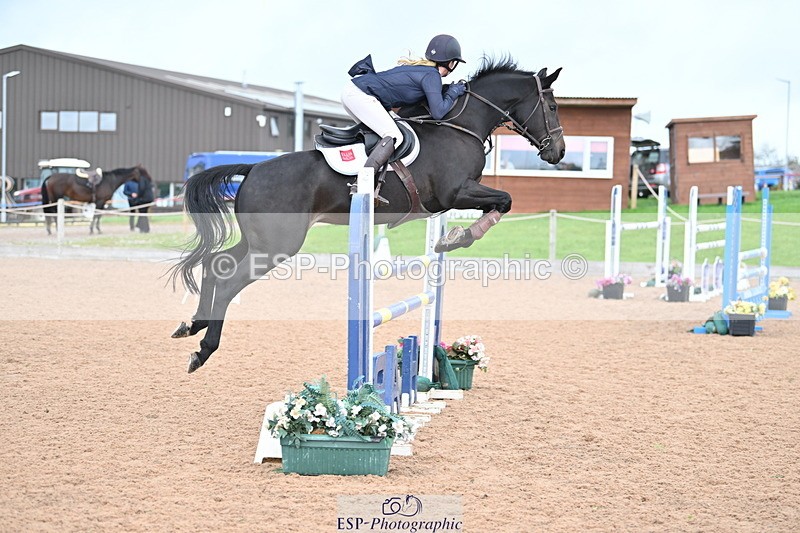 231013A-125805-02267 - Cls 8 Blue Chip Power Jump Off and Presentations