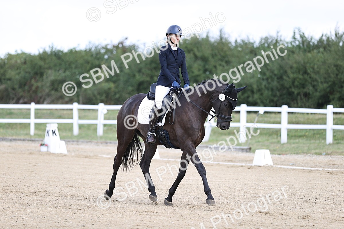 SBM_015322 - Class 14 - Novice 23 - 9.05-10.08