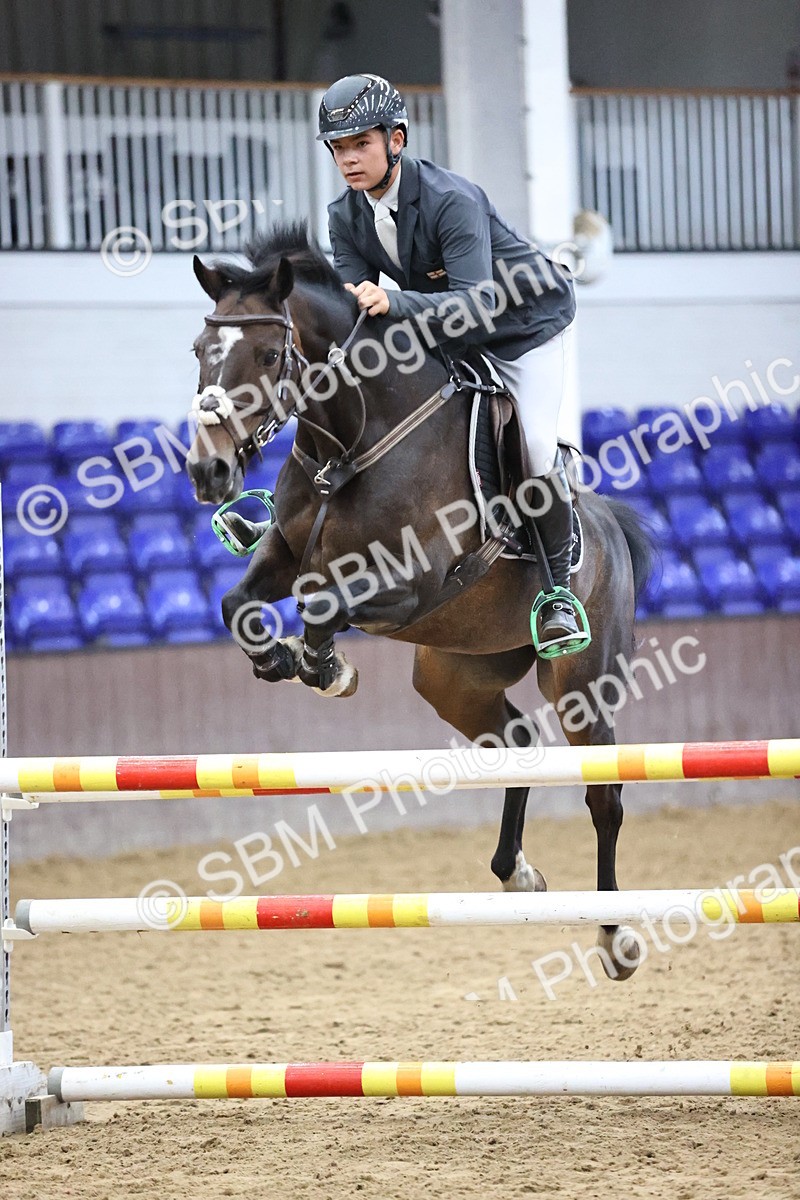 SBM_001302 - Class 5 - Blue Chip Pony Newcomers 1.00m Open