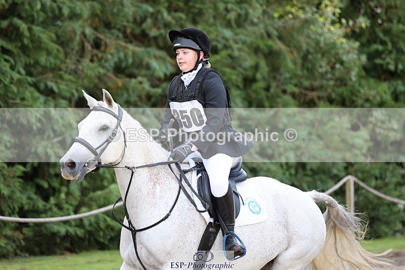 240823X-084955-14268 - 60cm R1 8.30 to 10.00