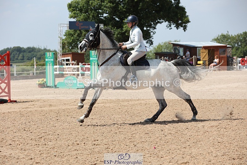 250725-142333-03282 - Cls 3 Snr Foxhunter