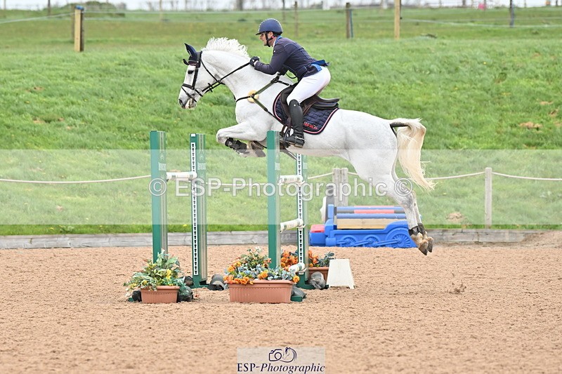 240405A-151949-02263 - Cls 6 National 1.40m Open