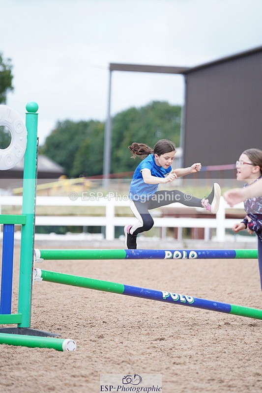 240809A-141110-01165 - Chase Me Charlie