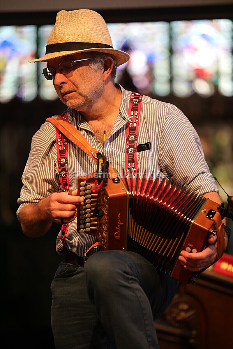 FOLK N BLUES-166 - FOLK and BLUES SEPT 2022