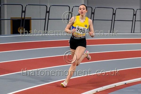 SeniorInd25-917426 - Track Female Set One