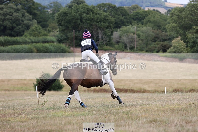 250802A-144541-05119 - F-258-Rachael.Whittaker-STAR