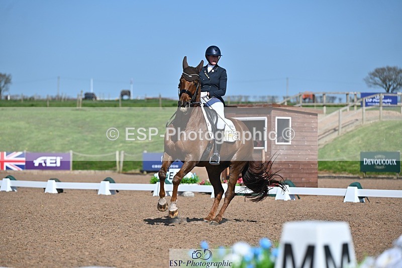 250405-135156-10961 - 141-Tyla.Schou-Dennis.DeNiro