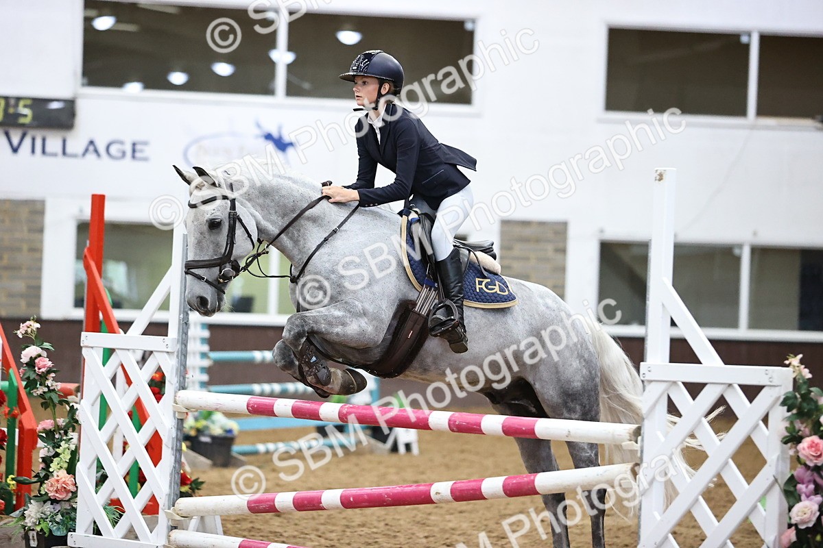 SBM_002729 - Class 6 - Pony Newcomers 1.00m Open