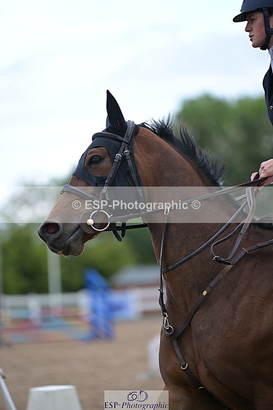 240925A-102842-00066 - Clear Round