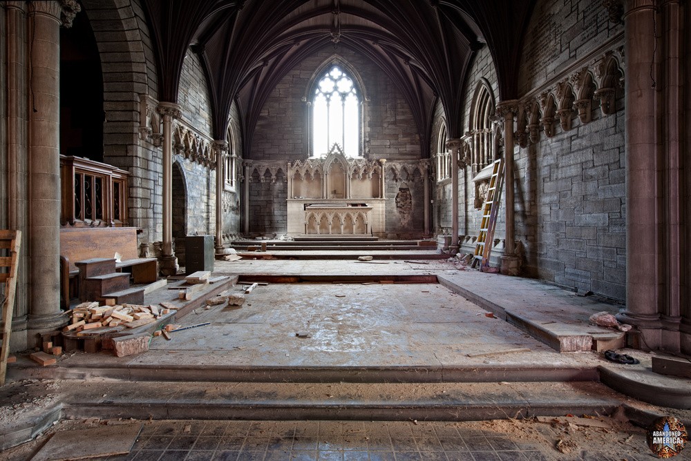 St. Peter's Episcopal Church (Germantown, PA) | Altar View - St. Peter's Episcopal Church