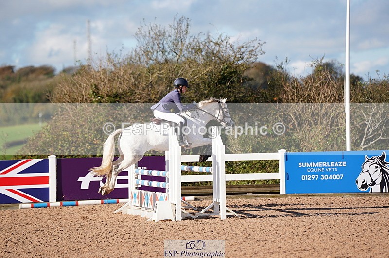 241027A-111216-02386 - SUN Cls 5 Pony Discovery and 90cm Open