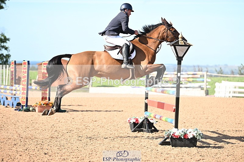 240913A-100503-03402 - Cls 13 Snr 1.05m & 1.10m Open