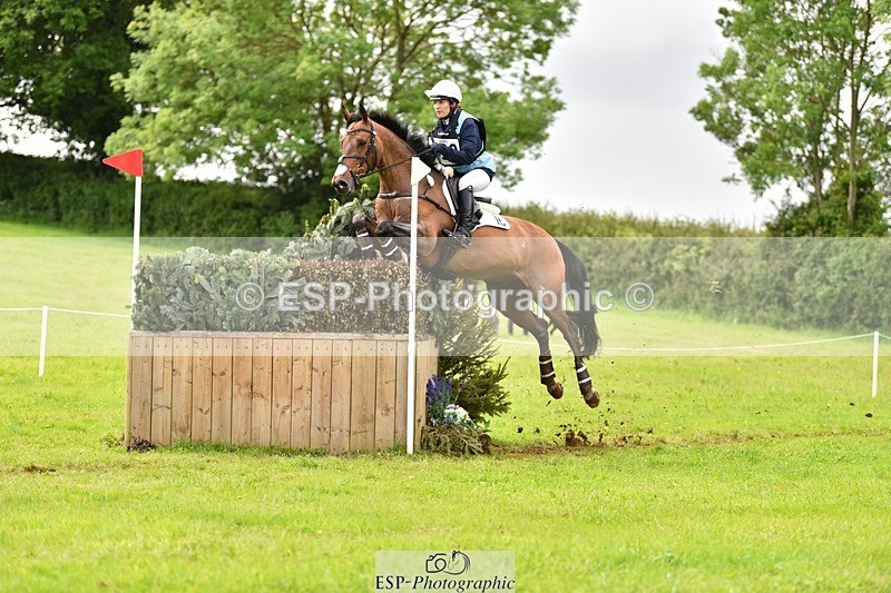 240526-132620-22571 - 439-HILDARE_EASTON_D'ECLIPSE-Danielle_Mccormack