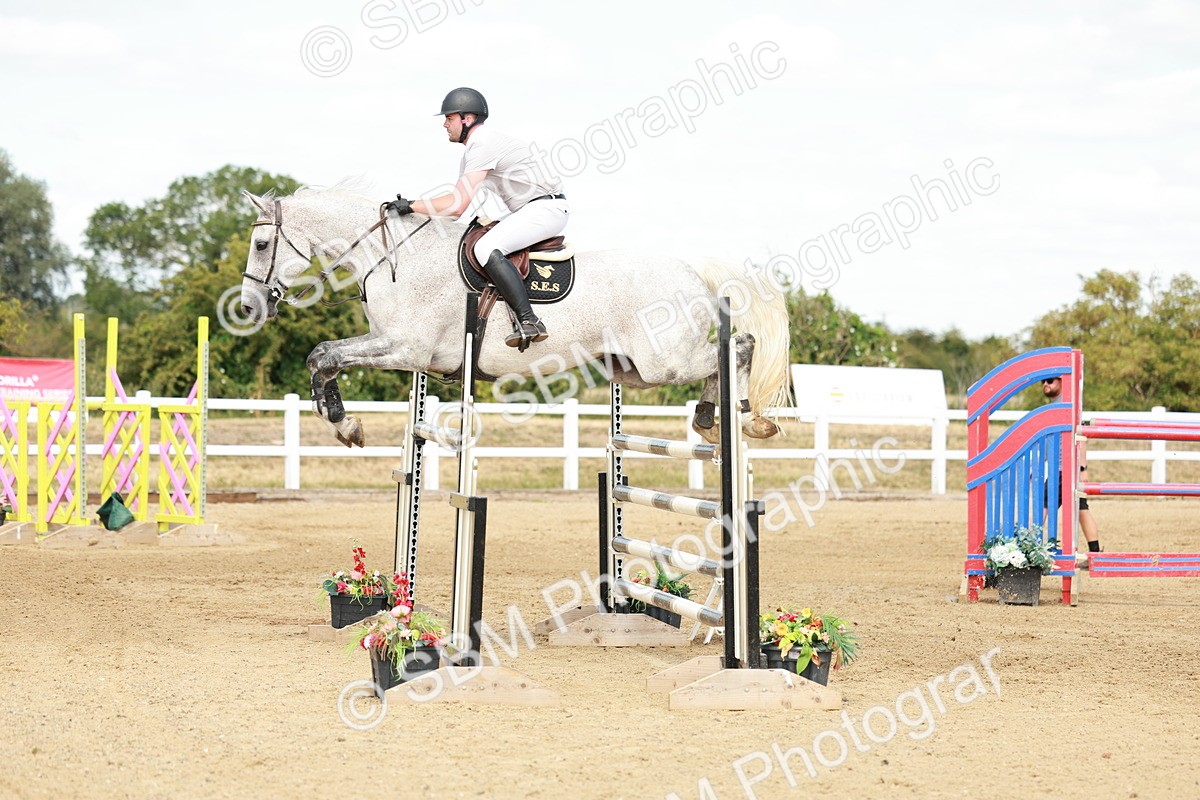 SBM_020354 - Class 22 - National 1.30m Open