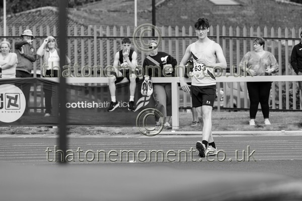 Age25SAT-915308 - Field Male