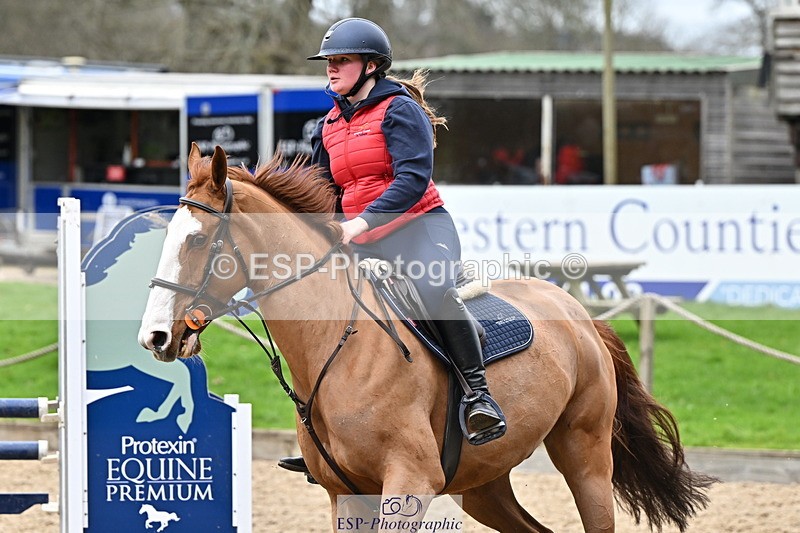 250201A-130145-00719 - Cls 03 Local Horse 110cm