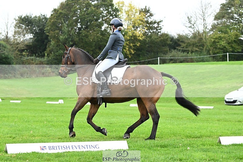 241024-140247-04382 - 412-Holly.Horton-MILTONHILL.MALENKI