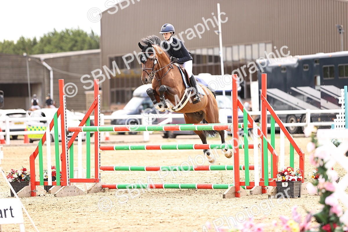 SBM_003462 - Class 22 - Senior Foxhunter 1.20m