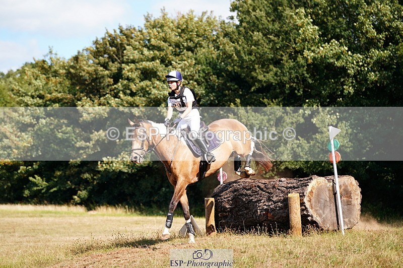 250802A-164210-08038 - F-291-Maisie.Atkinson-RAINSTOWN.JONNY