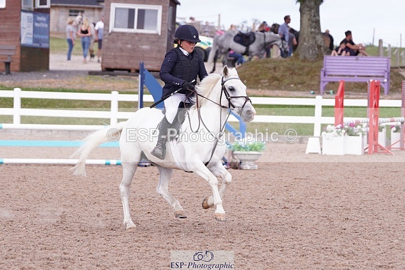 250629-172552-13240 - Cls 33 Stepping Stones 128cm and 138cm