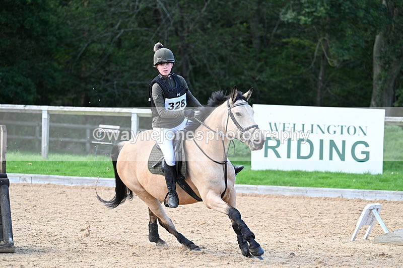 WJ7_5939 - Time 16:18 to 16:39