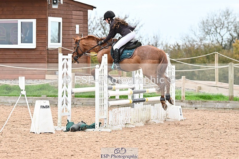 241116X-120602-01738 - Cls 28&29 90cm