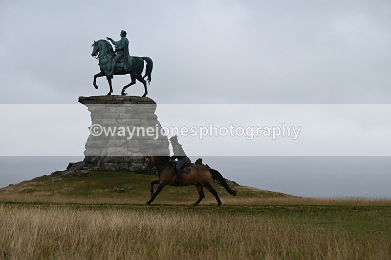 DSC_0341 - Time at Statue 09:51 to 10:54