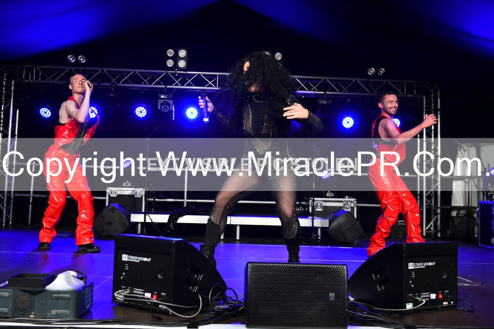 SH4_6708 - The Cher Experience