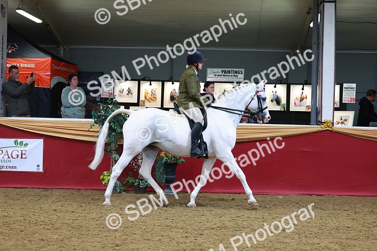 SBM_05323 - Class 11R - Ridden Veteran