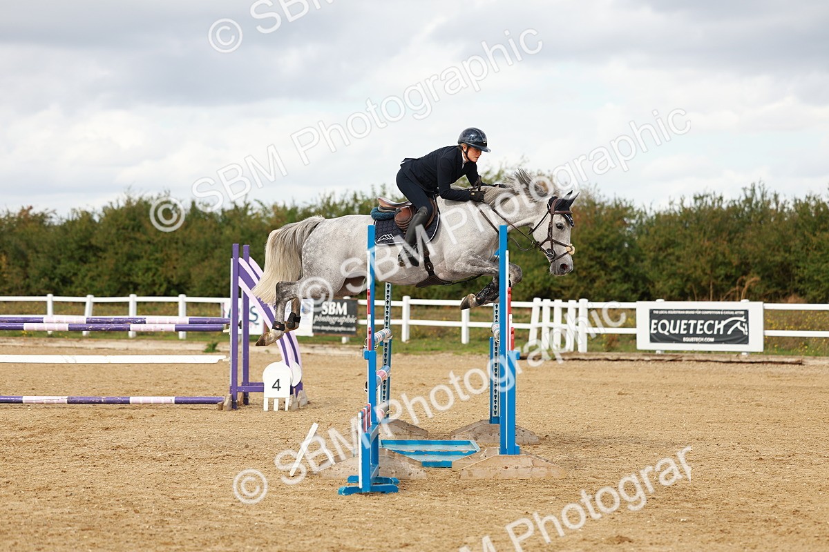 SBM_001333 - Class 4 - Senior Newcomers - 1.10m