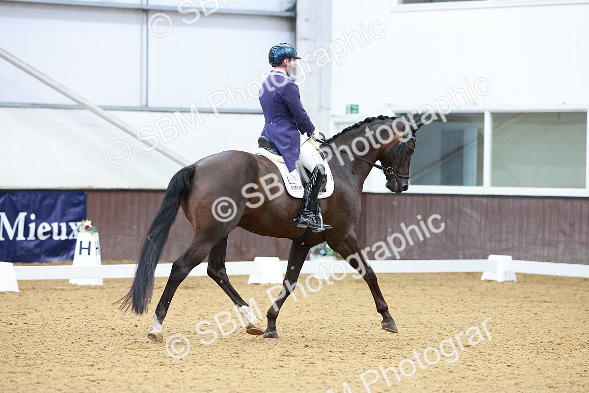 SBM_007818 - Class 9 - FEI INT II - 16.54.17.57